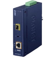Lot Of 6 - PLANET IGTP-805AT 1000Base-SX / LX to 10/100/1000Base-T 802.3at PoE picture