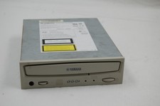 YAMAHA CRW8424E 8x4x24 IDE Internal CD-RW Rewritable Drive Beige PC Desktop picture