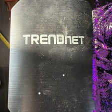 Trendnet TEW-818DRU AC1900 Dual Band Wireless Router.      B picture