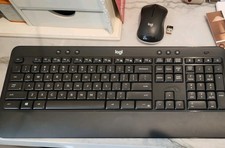 Logitech MK540 ADVANCED Wireless Bundle  picture
