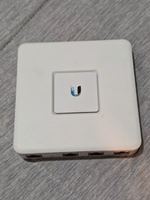 Ubiquiti Networks UniFi Security Gateway - White (USG) *READ Desc* picture