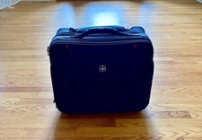 Wenger/Swissgear Potomac Rolling Laptop Briefcase picture