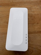 NETGEAR EAX17 AX3000 WiFi 6 Range Extender picture