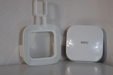 eero mesh (3rd Generation) Wi-Fi Router/Extender - w/Hanging Hook picture