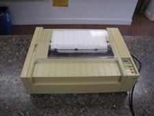 Vintage Apple ImageWriter A9M0303 Dot Matrix Printer 825-0568-A - powers green picture