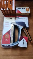 Lot of 8 Arrow T25X Cable Manual Staple Gun + 7 packs of T25 staples (NIB) HGTV picture