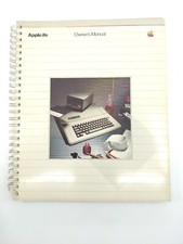 Vintage Original Apple IIe Computer Owners Manual, Very Nice, Clean. Complete picture