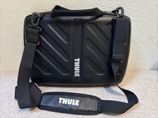 Thule Gauntlet Double section protective case- iPad/ tablet/laptop - Black picture