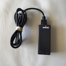 1784 |Intellinet Network Solutions PoE Injector Model 524179 Power Over Ethernet picture