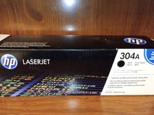 HP 304a black original LaserJet toner cartridge open factory sealed internally picture