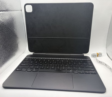 Apple Magnetic Keyboard for iPad Pro 13” Black picture