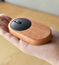 Hacoa Wooden Wireless Mouse made of natural wood walnut Handmade Japan picture