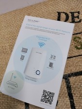 TP-Link TL-WA850RE 300Mbps Universal Wi-Fi Range Extender Boost Wireless Network picture
