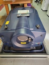 TESTED & WORKS - Digital Projection LIGHTNING 15SX Projector + Case & Spare Lamp picture