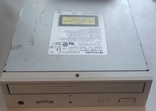 Mitsumi CRMC-FX810T4 IDE internal optical drive (1997) picture