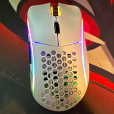 Redragon M686 White RGB LED Wired/Wireless Optical Gaming Mouse 16000 DPI picture