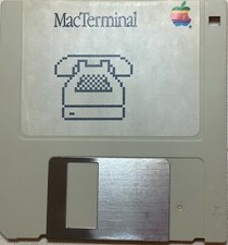 MacTerminal  V. 1.1 - 690-5017-A - Apple Macintosh Collector's Guide   picture