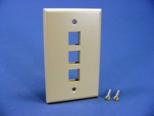 Leviton 41080-3IP Ivory 1-Gang 3-Port Unbreakable Nylon Standard Wallplate Cover picture