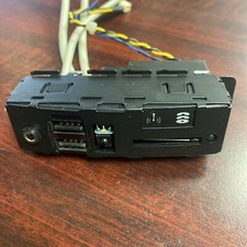 HP Pavilion Front USB/CRd Reader Assembly HP P/N 505163-001 picture