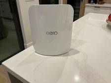 eero Max 7 4.3 Gbps 2-Ports Hotspot Modem 9.4 Gbps Wireless Router - V010311 picture