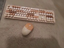 Mofii Sweet Wireless Keyboard and Mouse Combo Set, Milk Tea Colorful picture