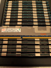 Hynix 18x4GB DDR3 ECC Registered RDIMM PC3-8500R - 72 GB Total picture