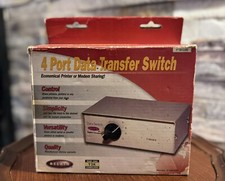 Belkin 4 Port Data Transfer Switch Model-F1B028E Year 2000 Y2K Compliant NWOT picture