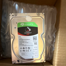 Seagate IronWolf 4TB 3.5in Internal Desktop HDD Hard Drive Silver picture