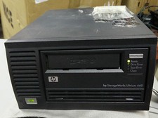 HP StorageWorks Q1520A Ultrium 460 LTO-2 External SCSI Tape Drive picture