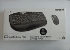 Microsoft Business Hardware Pack A4B-00007 USB Keyboard and Optical Mouse picture