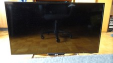 Philips BDM4065UC 4k 40 inch Monitor with Stand, USB Hub, HDMI/(Mini)DP/VGA picture