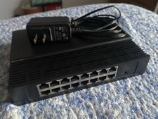 TP-LINK TL-SF1016D 16-Port Fast Ethernet Unmanaged Switch picture