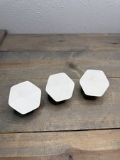 3 Xfinity xFi Pods (1st Generation, Model XE1-S) WiFi mesh range extenders picture