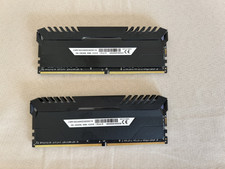 Corsair Vengeance RGB CMR16GX4M2D3000C16 DDR4 16GB(2x8GB) 3000MHz picture