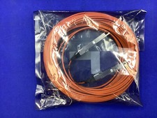 FCBG410QB1C15 Finisar Quadwire 40Gb/s QSFP Parallel Active Optical Cable 15M picture