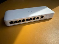Ubiquiti UniFi USW-Flex-2.5G-8 8-Port 2.5GbE Managed Switch RJ-45 USB-C picture