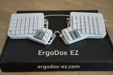 ErgoDox EZ Mechanical Keyboard White Split Layout Tent Kit Wrist Rest JP picture