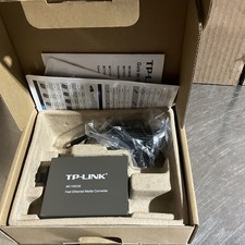 TP-Link MC100CM Network Fast Ethernet Media Converter NOS picture