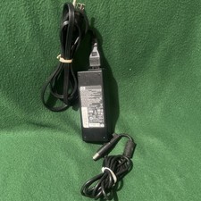 HP 384021-001 19.5V 4.74A 90W Genuine Original AC Power Adapter Charger picture