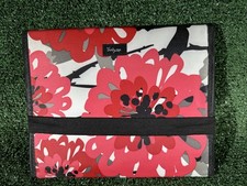 Thirty-One, Fold It Up Organizer- Bold Bloom Red Floral picture