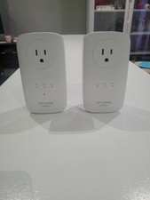 Set Of 2 TP-LINK AV1200 3-Port Gigabit Passthrough Powerline Adapter TL-PA8030P picture
