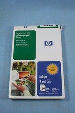HP Premium Glossy Photo Paper 15 Sheets picture