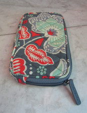 Vera Bradley Nomadic Floral Quilted Zip Tablet iPad /Make Up /Coin / Phone Case picture