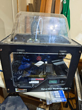 MakerBot Replicator 2X FDM 3D Printer Dual Extruder Enclosed Heated Plate picture