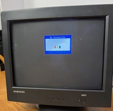 Vintage Gaming Samsung SyncMaster 900 DF Dynaflat Computer Monitor CRT 18” Read picture