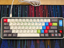 Qwertykeys QK65 Mechanical Wired USB/BT Illuminated QWERTY English w/ Case picture