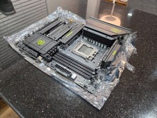 MSI MAG X870 Tomahawk WiFi Motherboard, ATX, AM5, DDR5, M.2 Gen5, Wi-Fi 7 picture