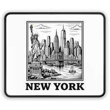 New York skyline illustration Gaming Mouse Pad | Statue of Liberty cityscape picture