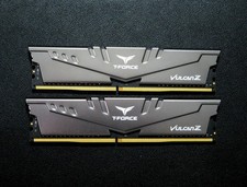 TeamGroup T-Force Vulcan 32GB 2x16GB DDR4-3200 PC4-25600 TLZGD416G3200HC16FBK picture