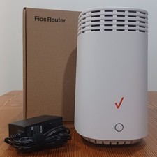 Verizon FIOS G3100 Tri-Band WiFi 6 Router (802.11ax) White Power Adapter Bundle picture